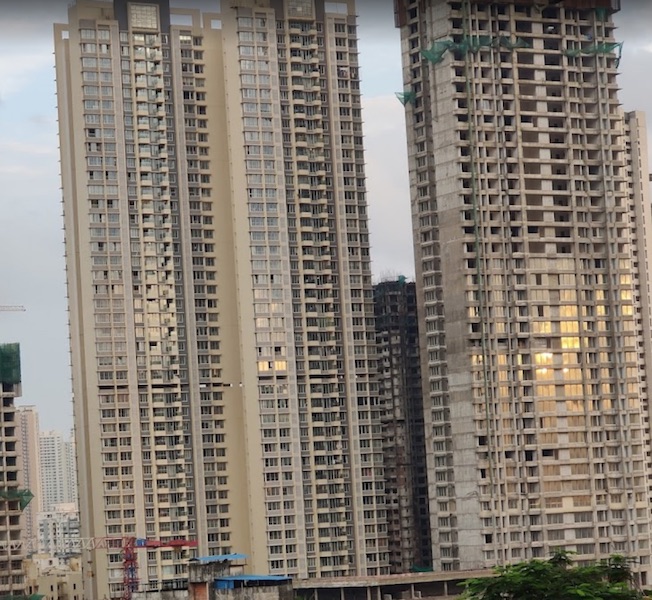 Building - Sheth Montana, Mulund West